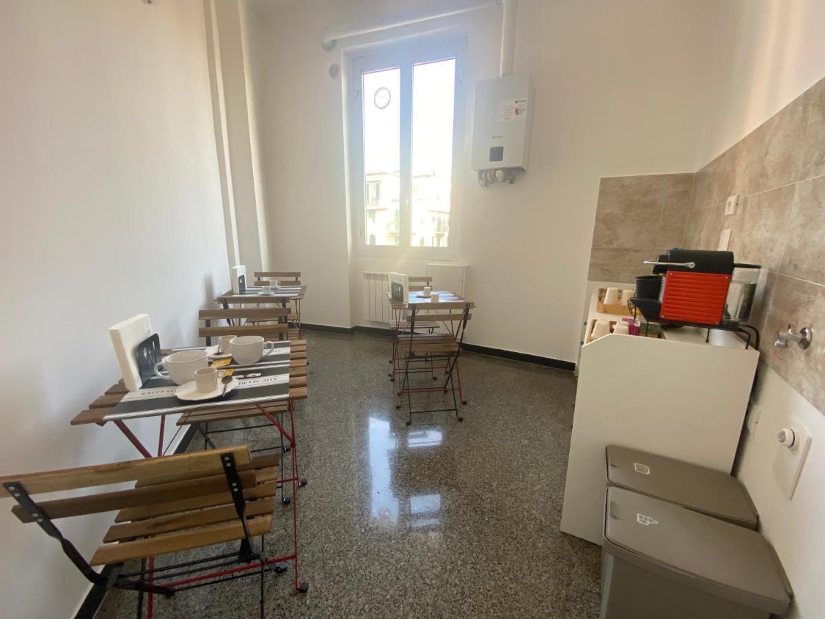 Casa Amedeo Acomodação com café da manhã Génova Exterior foto